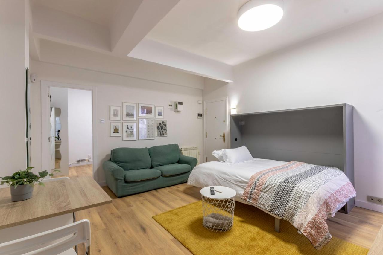2 Paradas Al Cascoviejo, 1 Min Al Metro - Basarrate Bilbao Exteriér fotografie